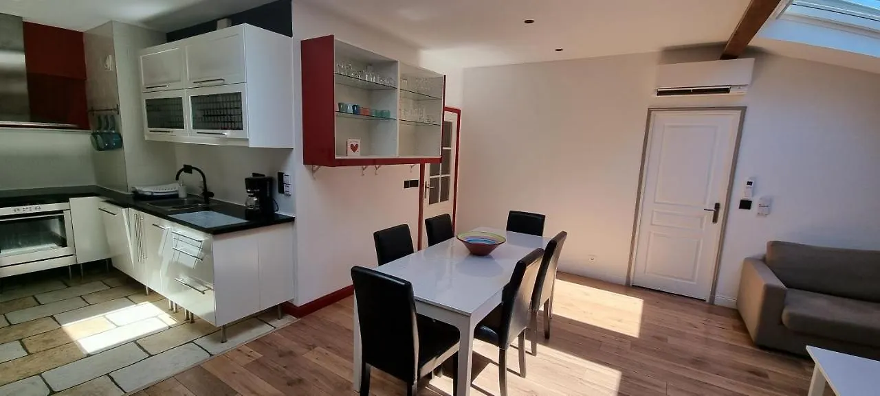Loft 80M2 En Plein Coeur De La Vieille Ville 3 Etoiles Toulon Apartment