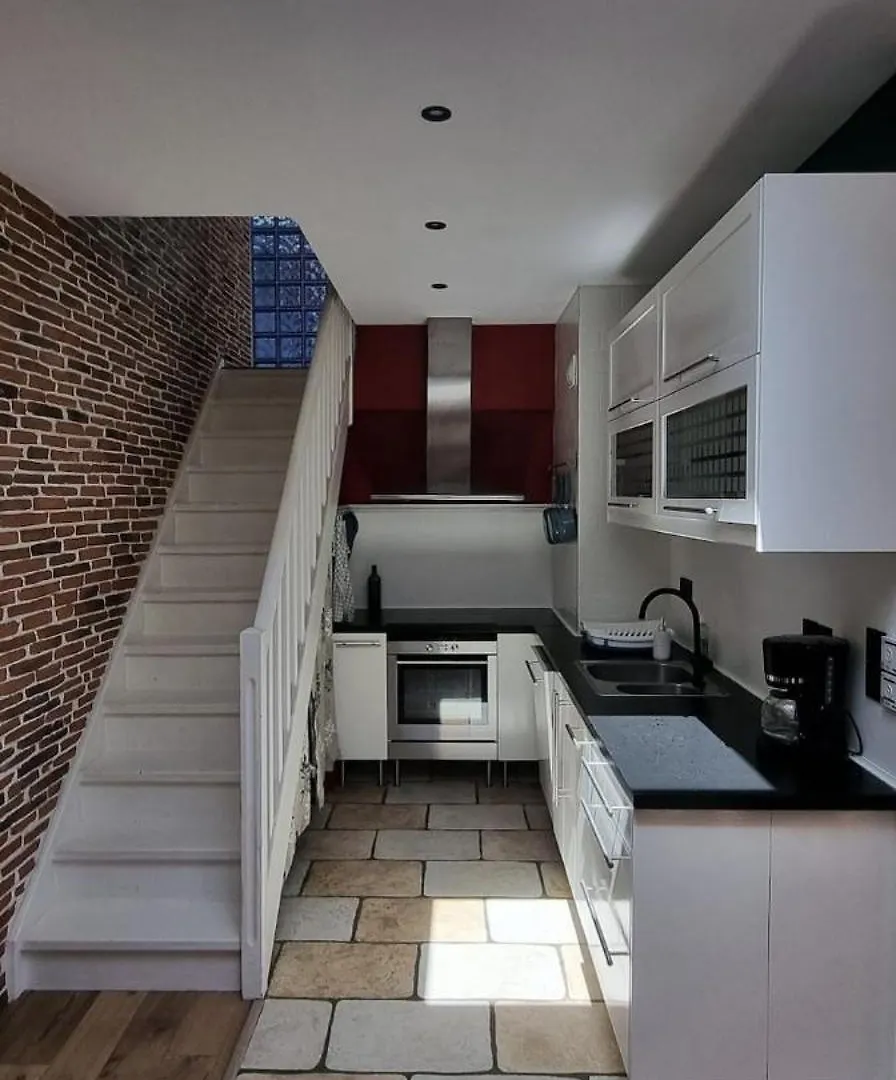 Loft 80M2 En Plein Coeur De La Vieille Ville 3 Etoiles Toulon France